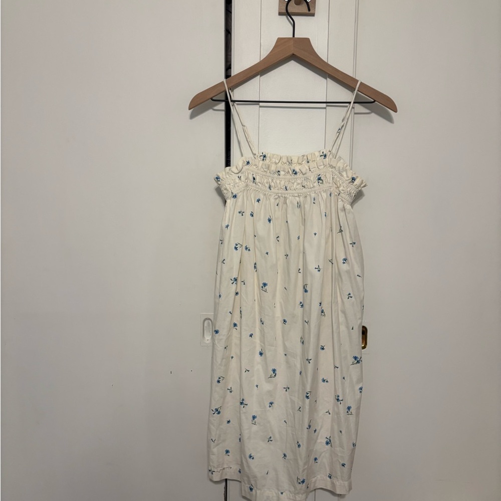 H&M White mini Dress with Blue Floral Pattern